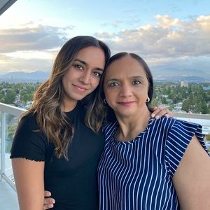 Meet your Posher, Simmrin